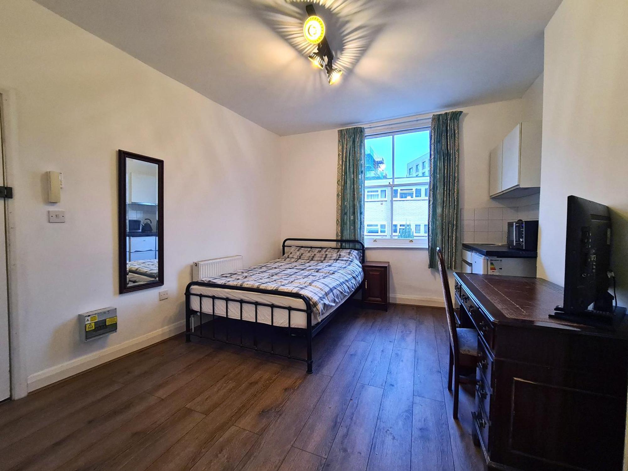 The Greenwich Pensioner Guesthouse Лондон Екстериор снимка